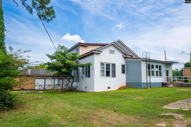 909 College Street, Newberry, SC 29108