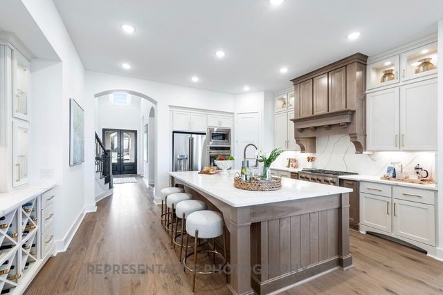 945 Groundwater Way, League City, TX 77546
