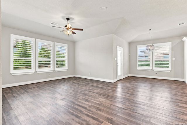 24203 Dante Circle, San Antonio, TX 78261
