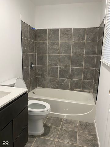 2722 Collier Street, Indianapolis, IN 46241