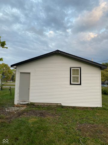2722 Collier Street, Indianapolis, IN 46241