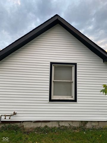 2722 Collier Street, Indianapolis, IN 46241