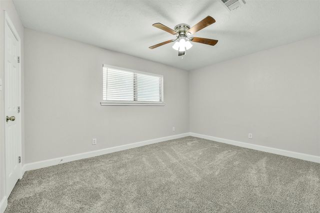 22 Cozumel Circle, Galveston, TX 77554