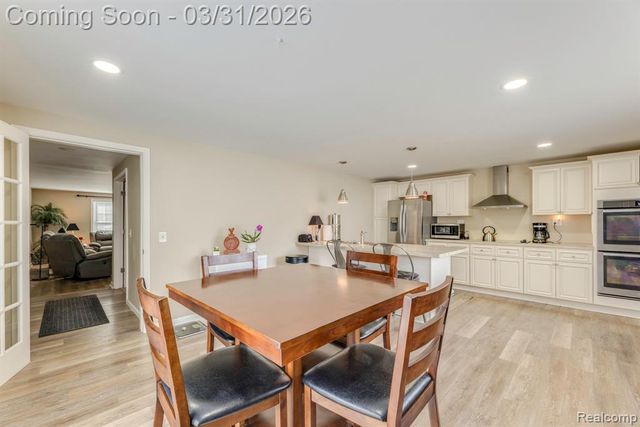 3264 Lake Drive, Fort Gratiot, MI 48059