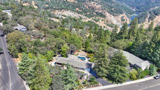 399 Riverview Dr, Auburn, CA 95603