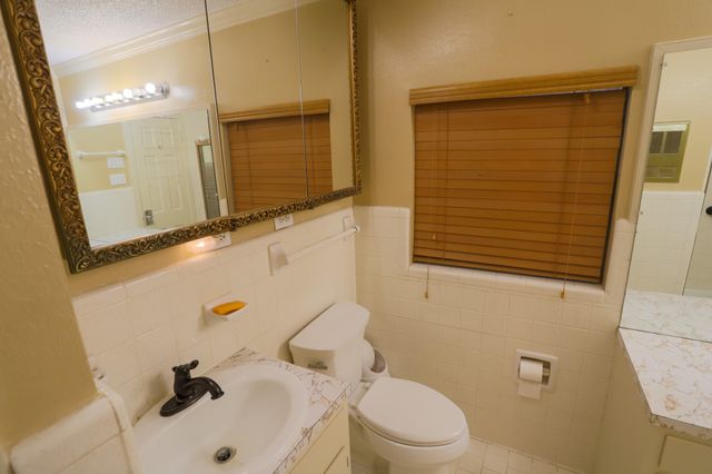 303 David Davis Drive, Mcgregor, TX 76657