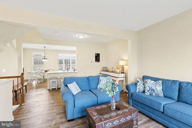 504 MONROE POINT DR, Colonial Beach, VA 22443