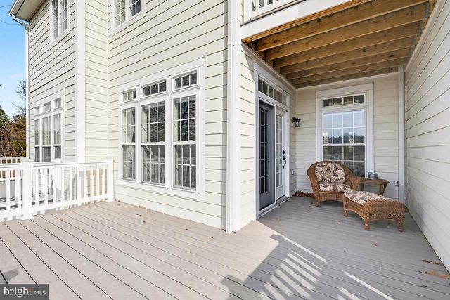 504 MONROE POINT DR, Colonial Beach, VA 22443