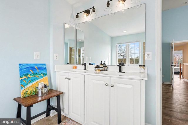 504 MONROE POINT DR, Colonial Beach, VA 22443