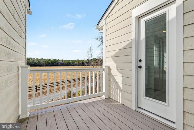 504 MONROE POINT DR, Colonial Beach, VA 22443