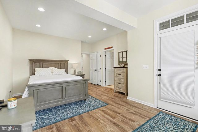 504 MONROE POINT DR, Colonial Beach, VA 22443