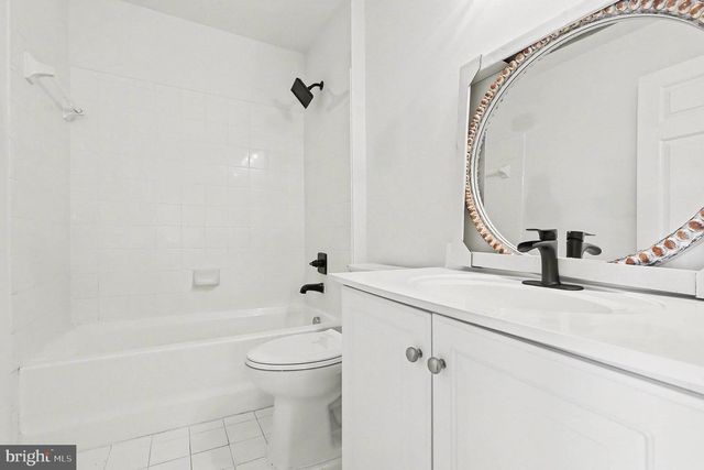 504 MONROE POINT DR, Colonial Beach, VA 22443