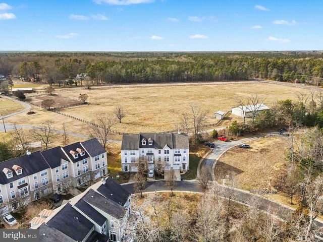 504 MONROE POINT DR, Colonial Beach, VA 22443