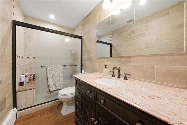 101 Jetmore Place, Massapequa, NY 11758