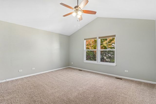905 Indigo Court, Hanover Park, IL 60133