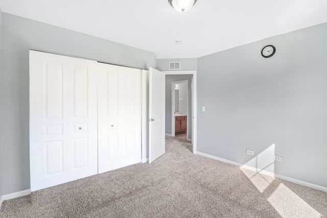 905 Indigo Court, Hanover Park, IL 60133