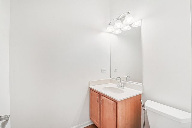 905 Indigo Court, Hanover Park, IL 60133