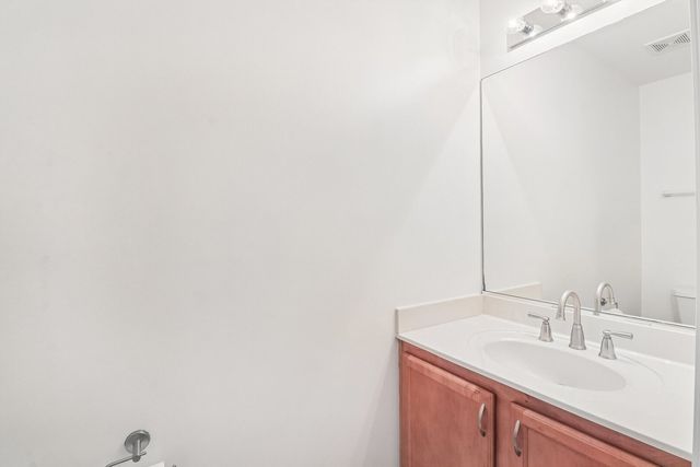905 Indigo Court, Hanover Park, IL 60133