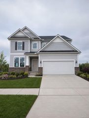 629 Gretchen Lane, Saline, MI 48176