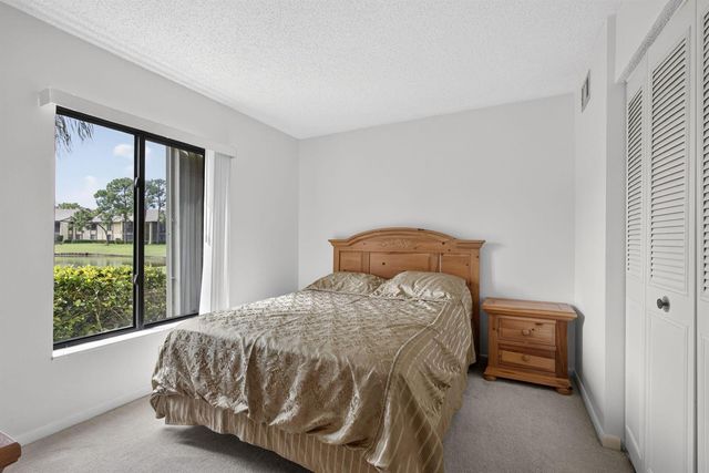 812 Sky Pine Way G1, Greenacres, FL 33415