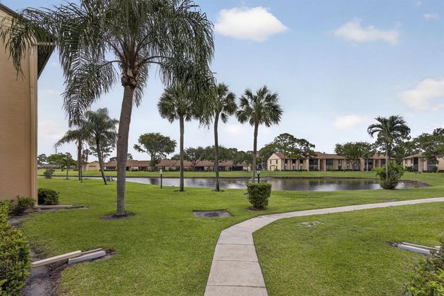 812 Sky Pine Way G1, Greenacres, FL 33415