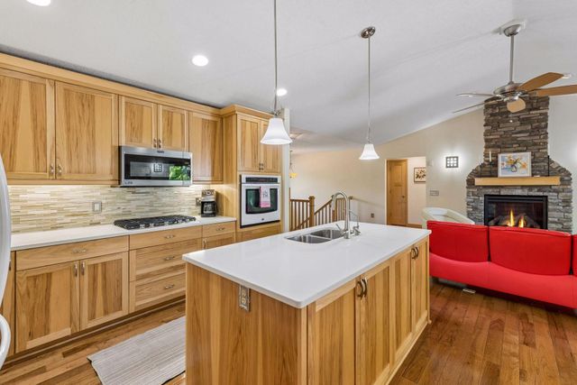 2215 Greenfield Drive E, Northfield, MN 55057