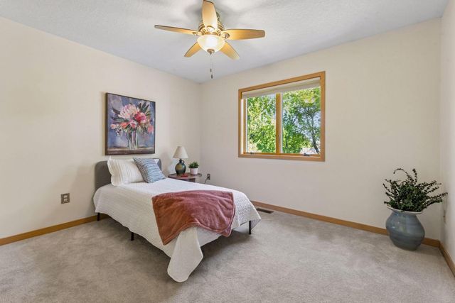 2215 Greenfield Drive E, Northfield, MN 55057