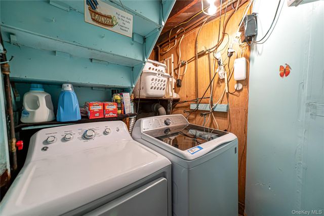 187 Nolin Street, Brentwood, NY 11717