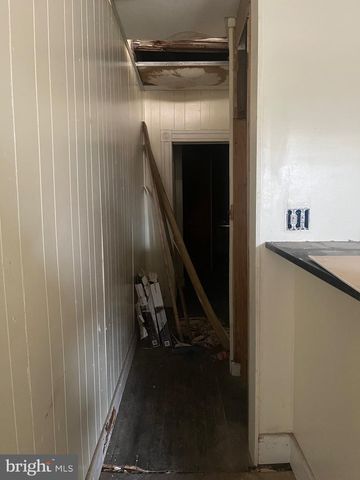 3121 E MONUMENT ST, Baltimore, MD 21205