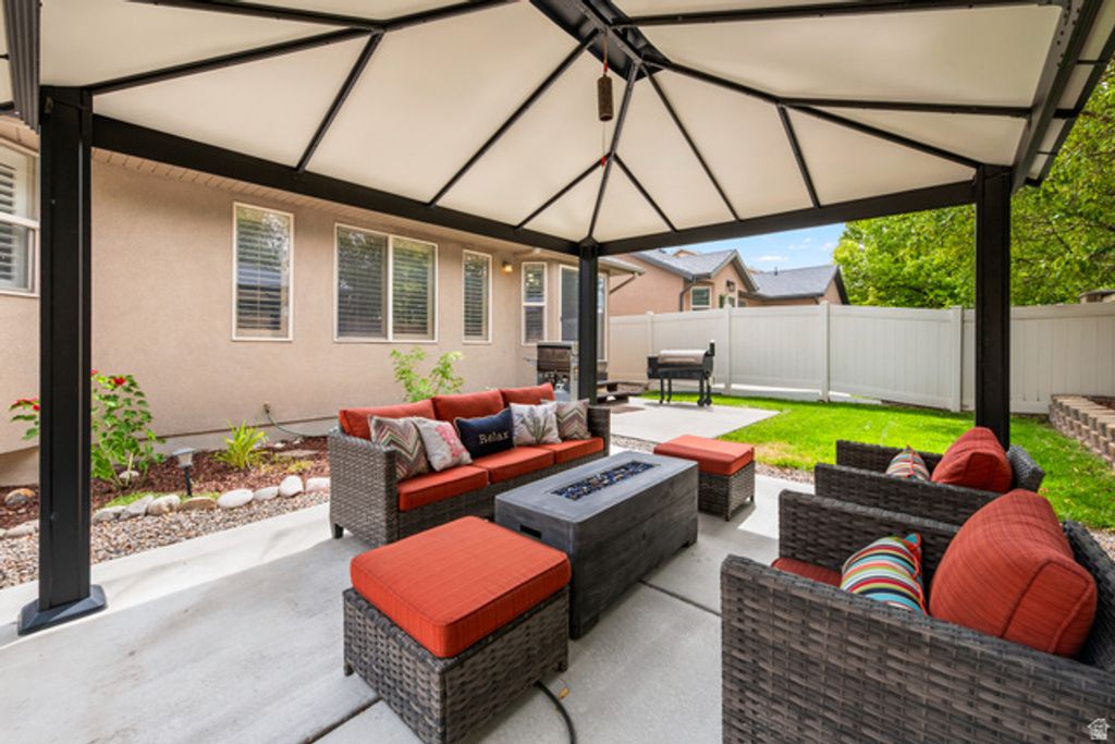 13298 S CEDAR PARK DR, Herriman, UT 84096 — photo 4