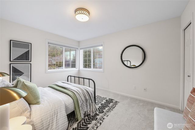 5810 Mont Blanc Pl NW, Issaquah, WA 98027