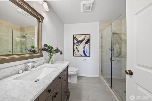 5810 Mont Blanc Pl NW, Issaquah, WA 98027