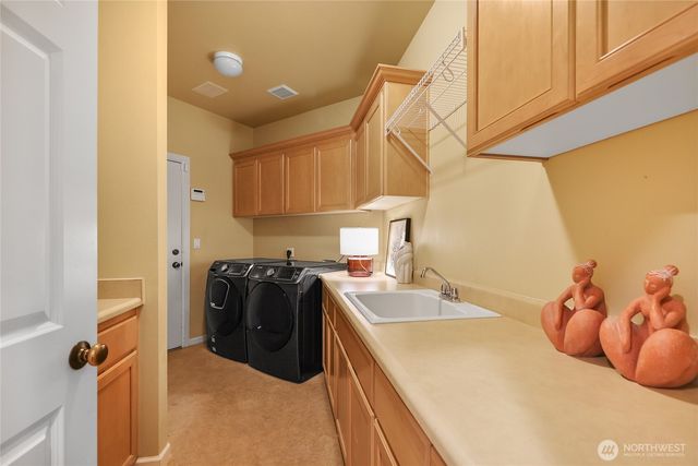 5810 Mont Blanc Pl NW, Issaquah, WA 98027