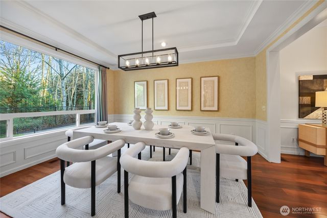 5810 Mont Blanc Pl NW, Issaquah, WA 98027