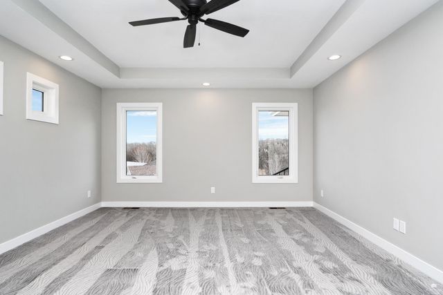 216 Highland Pointe Drive, Manhattan, KS 66503