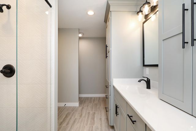 216 Highland Pointe Drive, Manhattan, KS 66503