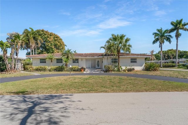 215 Entrada Dr 1, Hollywood, FL 33021