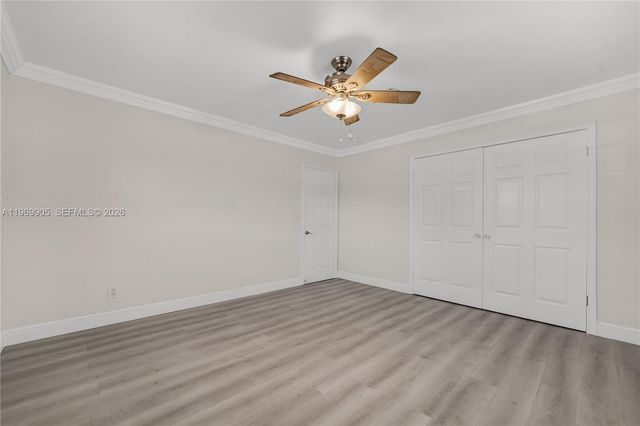 215 Entrada Dr 1, Hollywood, FL 33021