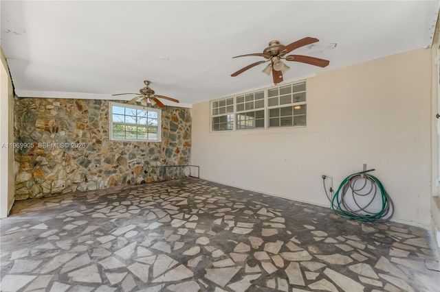 215 Entrada Dr 1, Hollywood, FL 33021