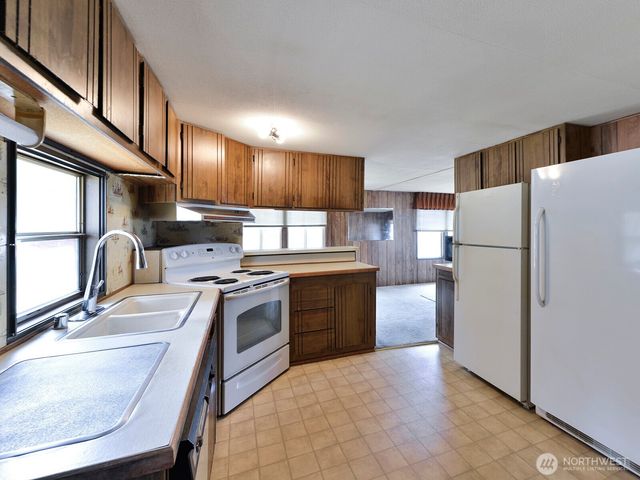 20725 9th Avenue E #6, Spanaway, WA 98387