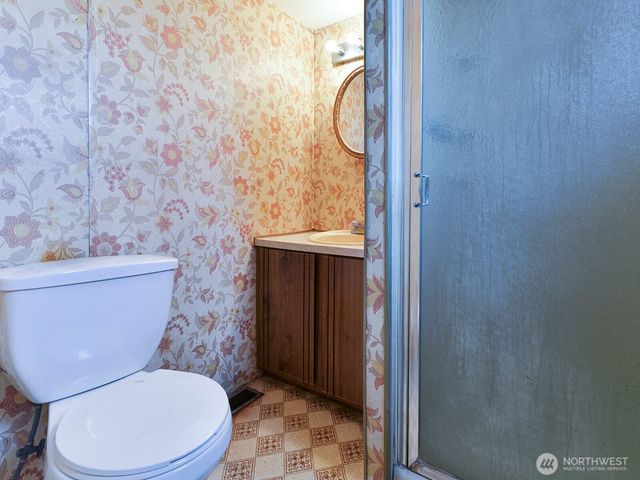 20725 9th Avenue E #6, Spanaway, WA 98387