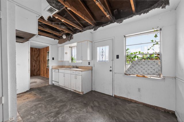 6245 Fenway Street, Dallas, TX 75217