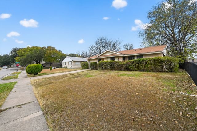 6245 Fenway Street, Dallas, TX 75217