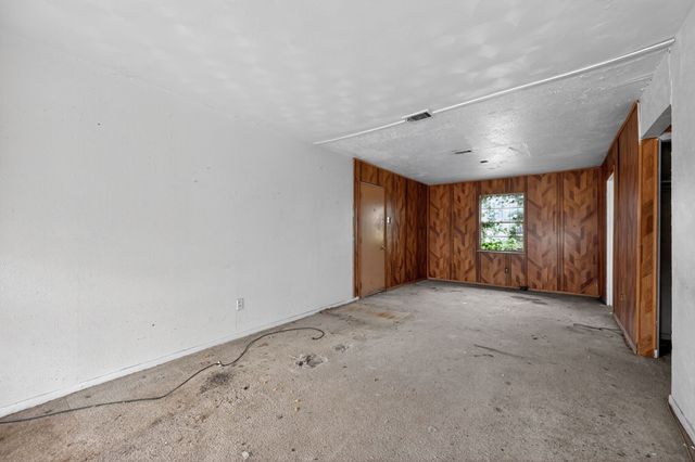 6245 Fenway Street, Dallas, TX 75217