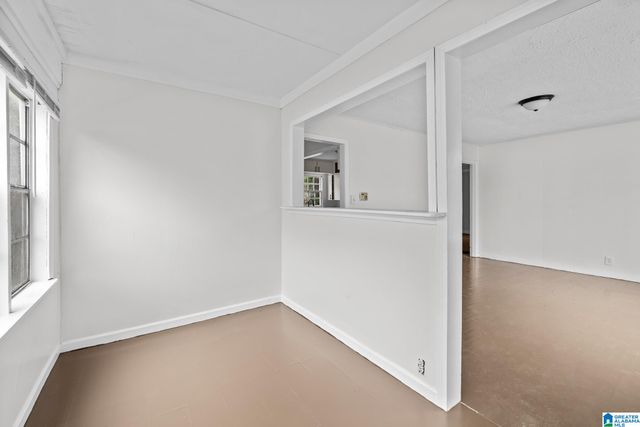 8441 2ND AVENUE S, Birmingham, AL 35206