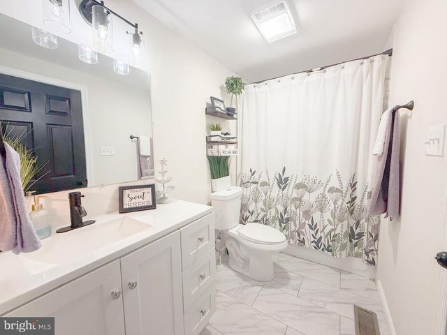 77 MARTIN RD, Conowingo, MD 21918