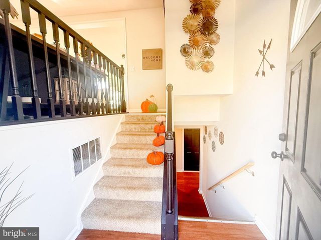 77 MARTIN RD, Conowingo, MD 21918