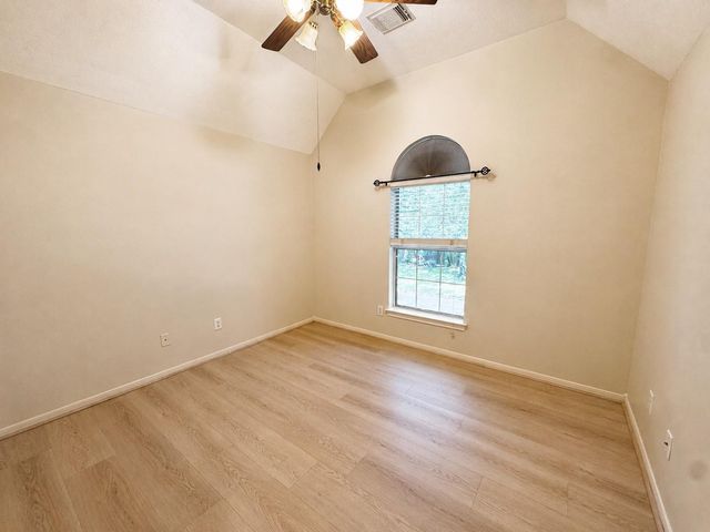 223 Wild Oak Run, Houston, TX 77094