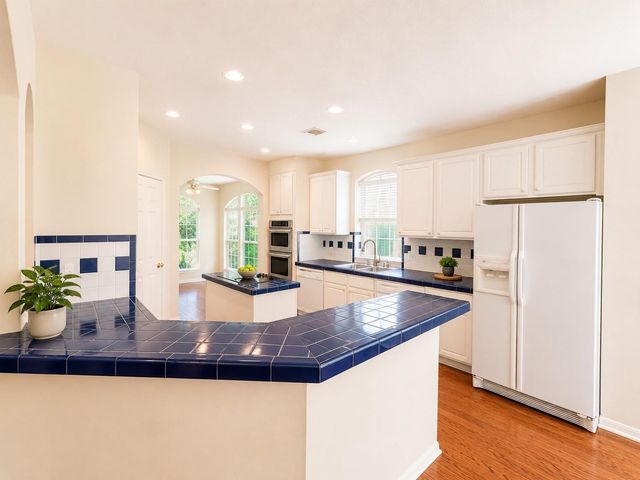 223 Wild Oak Run, Houston, TX 77094