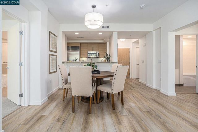 1655 N California Blvd 338, Walnut Creek, CA 94596